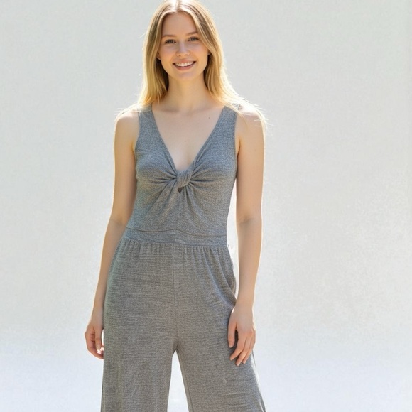 Altar'd State Dresses & Skirts - ALTAR’D STATE Gray Twist Front Knit Wide Leg Sleeveless Jumpsuit Size Small 2-4
